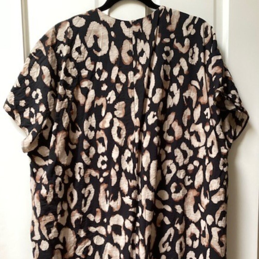 H&M Black Tan and Brown Leopard Maxi Dress, Caftan, Size Large - Picture 2 of 6